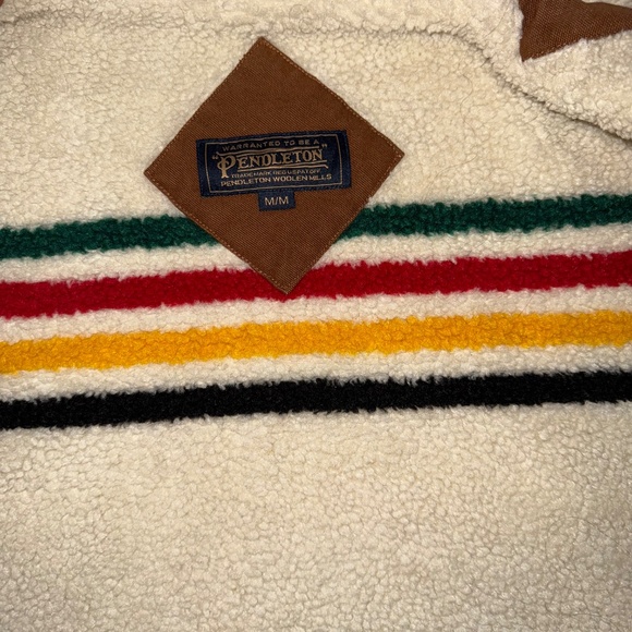 Pendleton Brown Coat - Picture 7 of 7